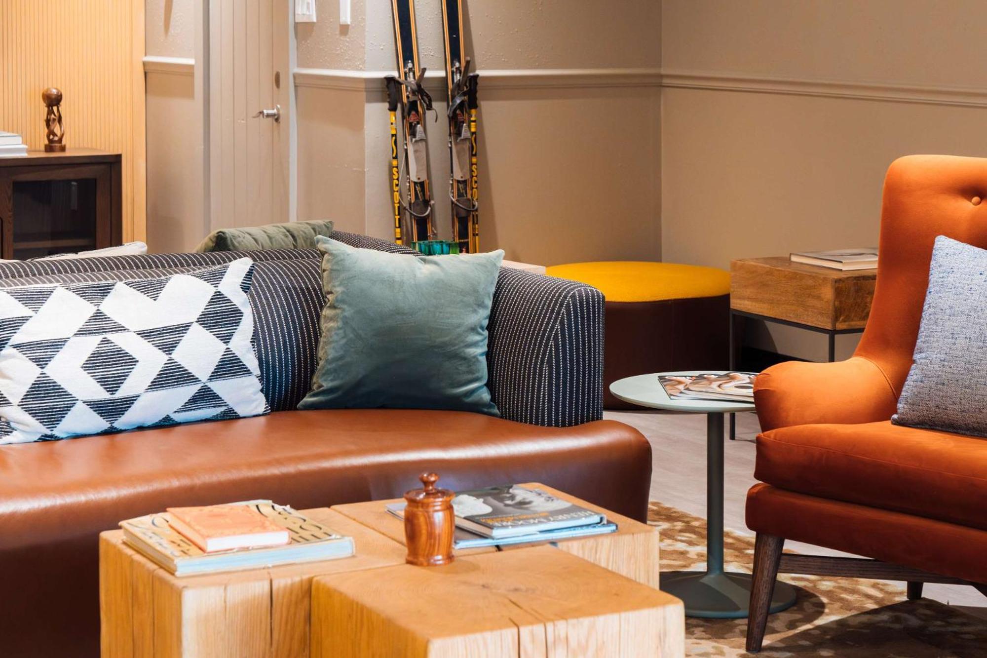 Hotel Downstreet, Ascend Hotel Collection 노스아담스 외부 사진